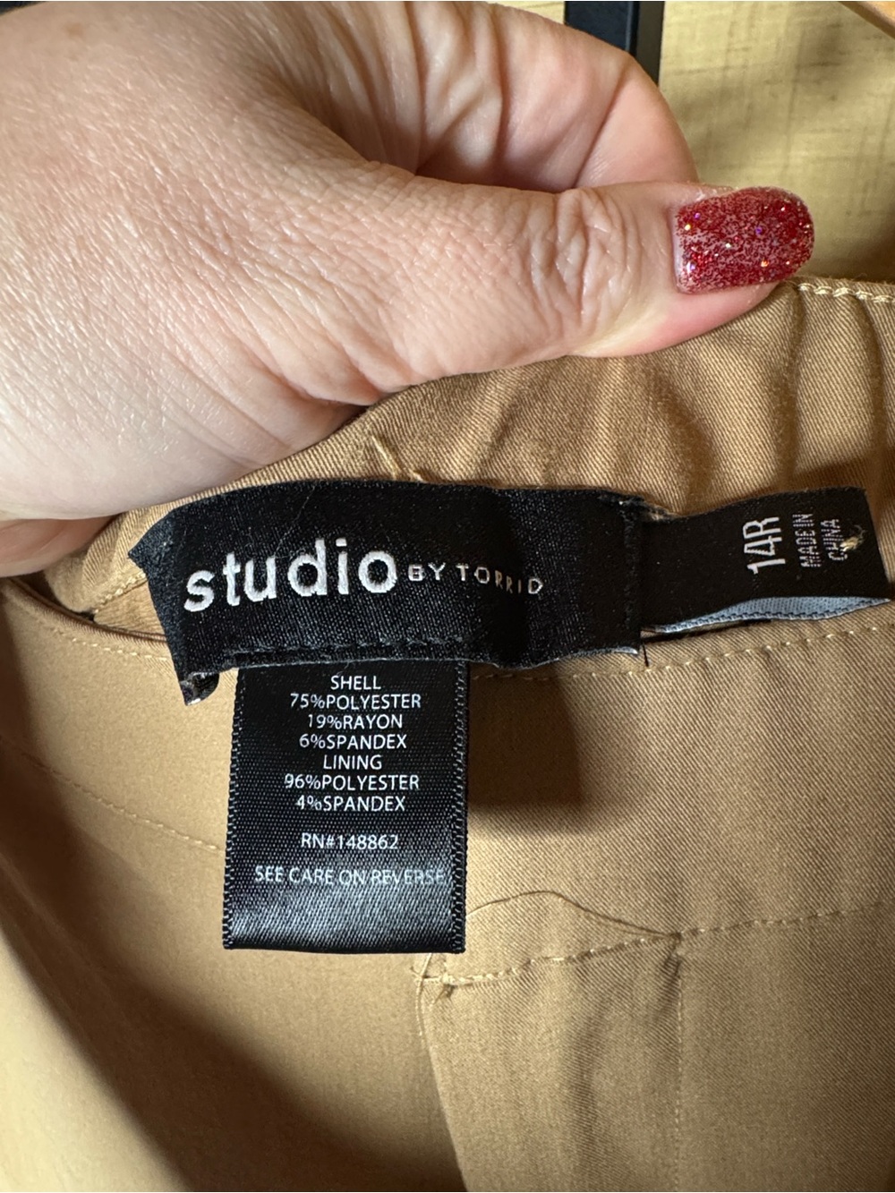 NWOT Studio by Torrid Camel Stretch Wide Leg Career Dress Pants 14R - Picture 3 of 9